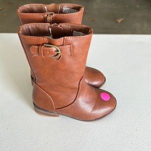 Cat and Jack size 7 boots